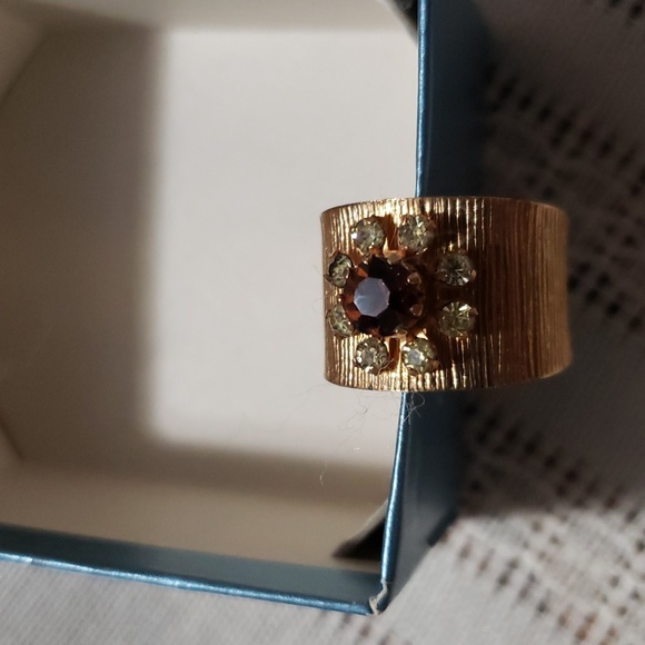 Vintage Sarah Coventry "Jonquil" Ring and Earrings - Picture 4 of 9